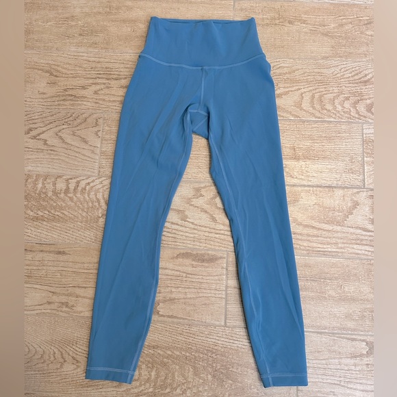 Lululemon Wunder Train HR Tight 28" - Picture 6 of 14